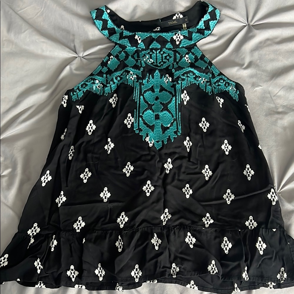 THML Black and White Graphic Sleeveless Tank Top